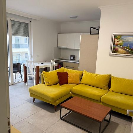 Shengjin Apartaments Экстерьер фото