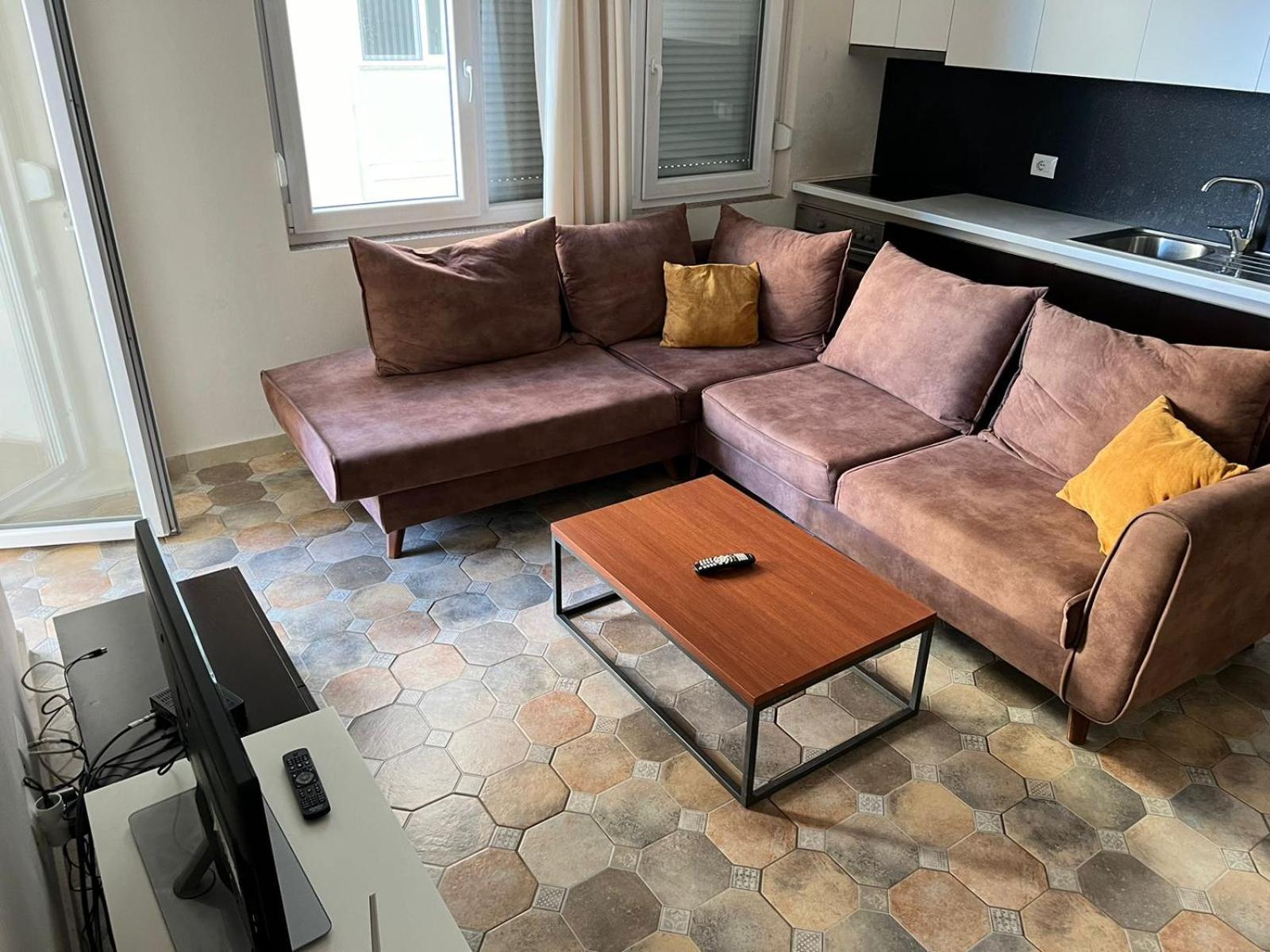 Shengjin Apartaments Экстерьер фото