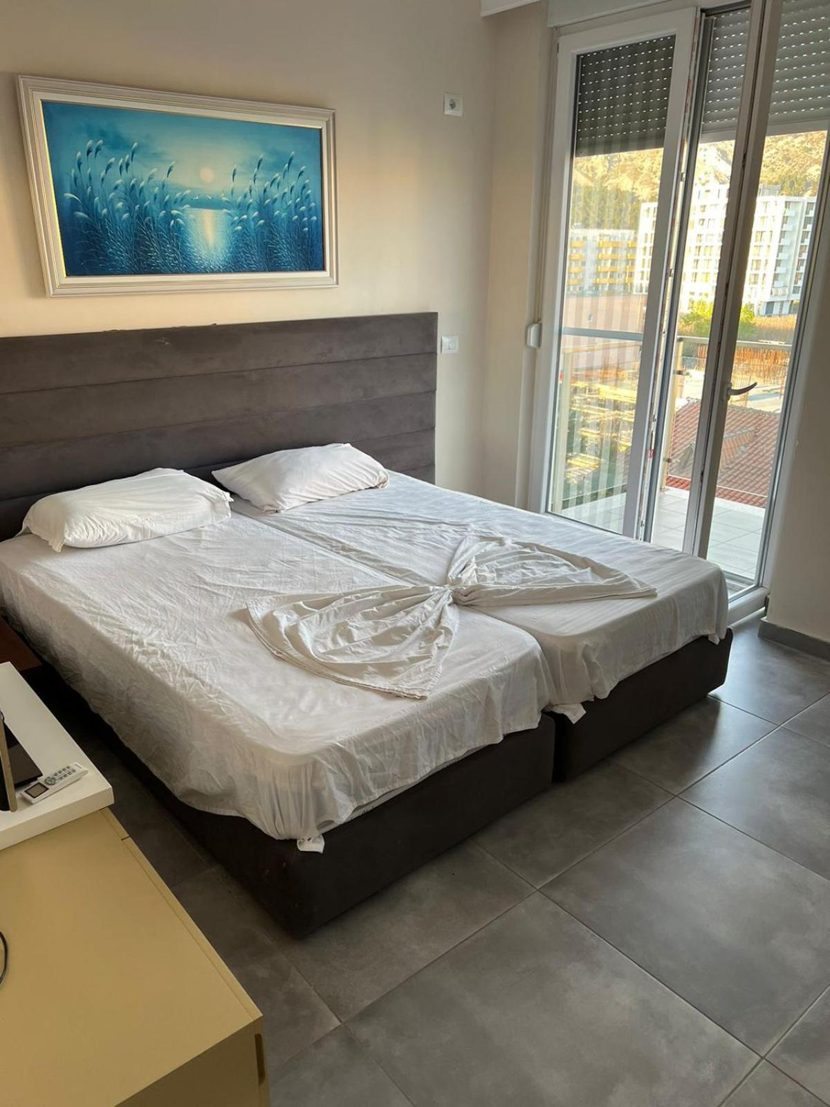Shengjin Apartaments Экстерьер фото